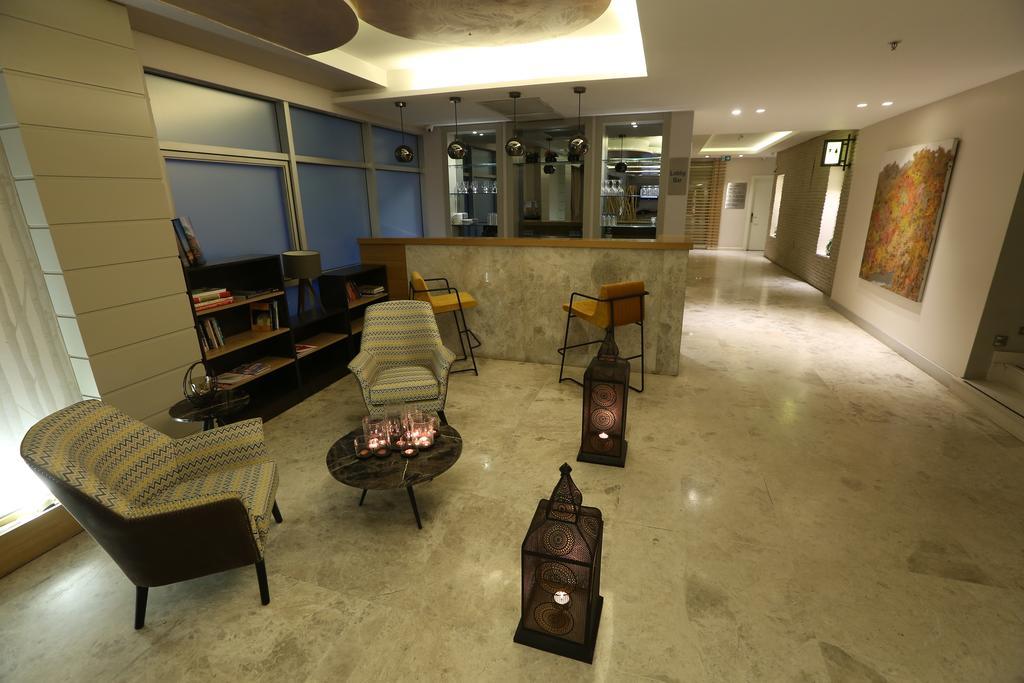 Wes Hotel Kocaeli Exterior photo
